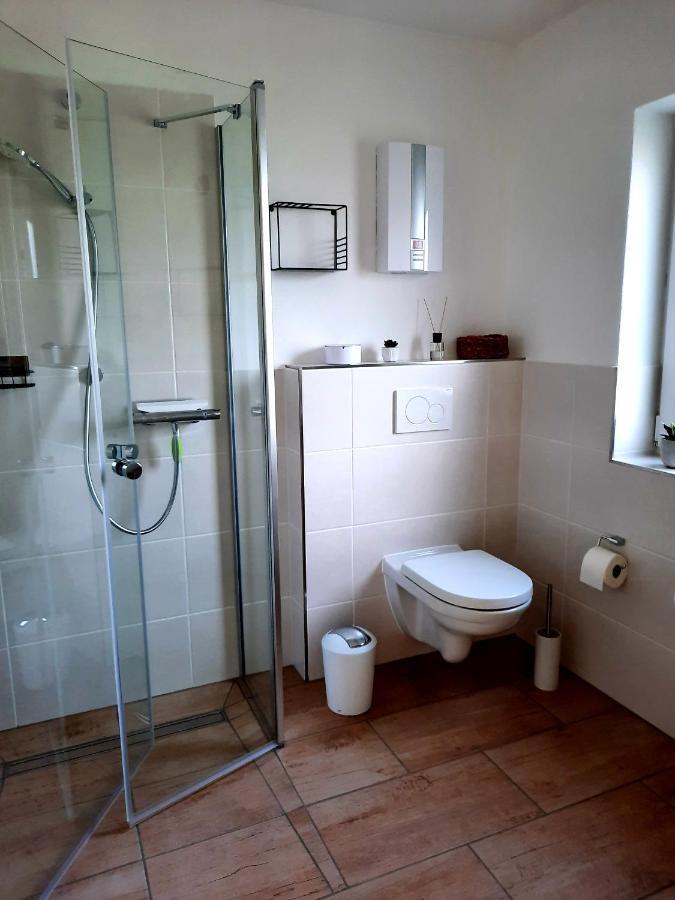 Ferienappartement Am Slevogtweg ラインスヴァイラー エクステリア 写真